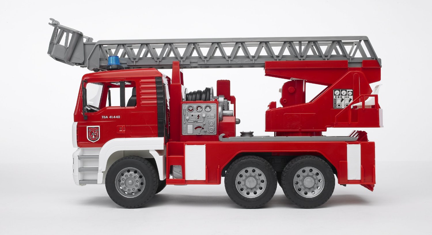 Feuerwehrauto – das mag jedes Kind als Geschenk