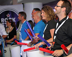 Fuer Firmen: Ganztaegiger Rockband-Workshop