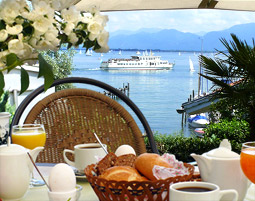 Fruehstuecksbuffet & Boots-Rundfahrt am Chiemsee