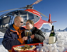 Champagnerfruehstueck auf dem Gletscher fuer 2