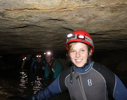 Hoehlentrekking und -schwimmen bei Reutlingen