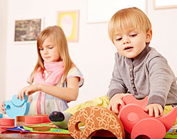 Mega Spielzeug-Abo fuer 12 Monate