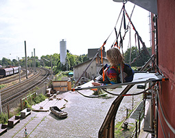 Klettern mit Uebernachtung im Portaledge in Bruehl