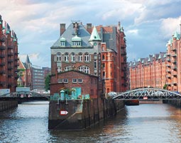 Hamburg-Tour Speicherstadt & Hafencity fuer 2
