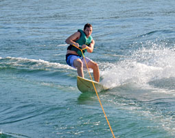 Lakesurfing am Wasserskilift Raum Bodensee
