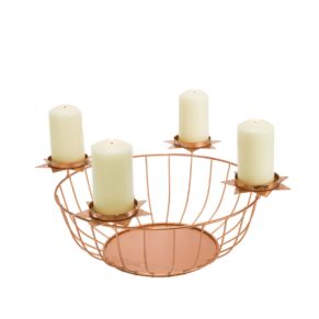 Moderner Kerzenkorb mit vier Kerzentellern in Sternform. Ideal für die Adventszeit, zum beliebigen Befüllen geeignet, Maße: ca. Ø 35 x H16 cm, Gewicht: ca. 0,7 kg, Material: Metall.<br>
