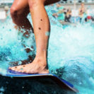 Indoor-Surfkurs & 20 € Gastro-Gutschein – Jochen Schweizer Arena