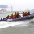 Beste Geschenke 2025 | Geschenkempfehlungen 15 Winter-Powerboat fahren in Duesseldorf
