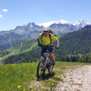 Mountainbike-Huettentour in den Dolomiten (5 Tage)