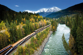 Bahnreise durch die kanadische Wildnis
