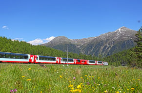 Urlaub mal anders: Auf Bahnreisen in der Schweiz
