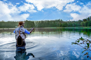 Nutze dein Feingefuehl beim Angeln und spuere die Natur!