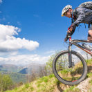 Downhill & Freeride Kurzurlaub in Tirol fuer 2