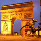 Sightseeing-Radtour durch Paris bei Nacht