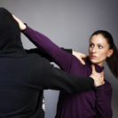 Beste Geschenke 2025 | Geschenkempfehlungen 16 Selbstverteidigung fuer Frauen